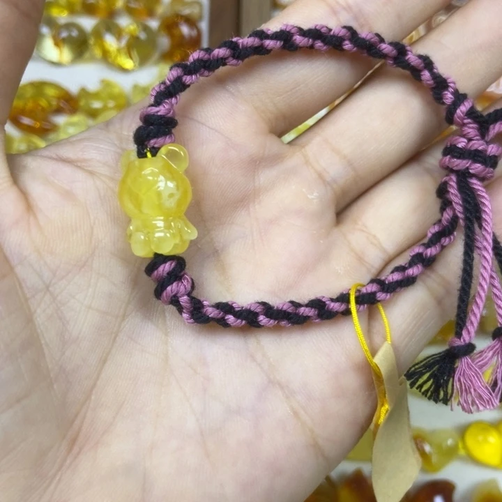 橄榄核吊坠福利小熊手串