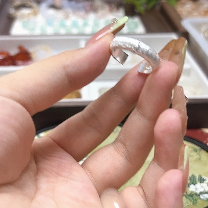 玛瑙/玉髓戒指未镶嵌
