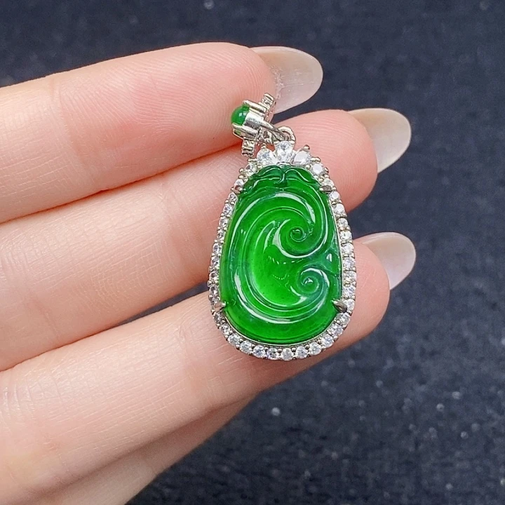 颈饰未镶嵌翡翠翡翠