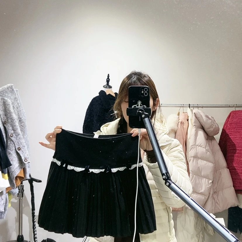 【闪购商品】黑色裙子s