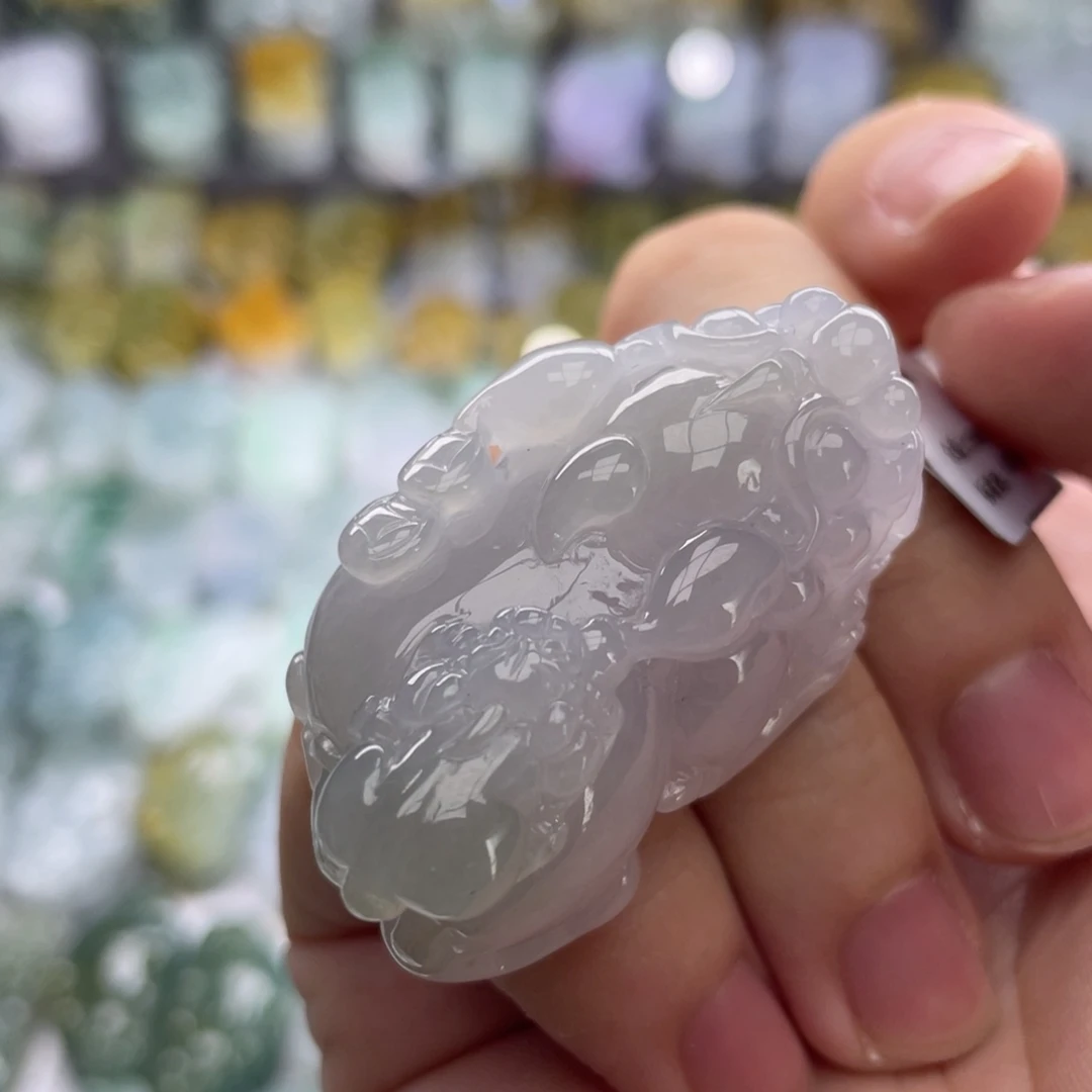 颈饰未镶嵌翡翠貔貅17