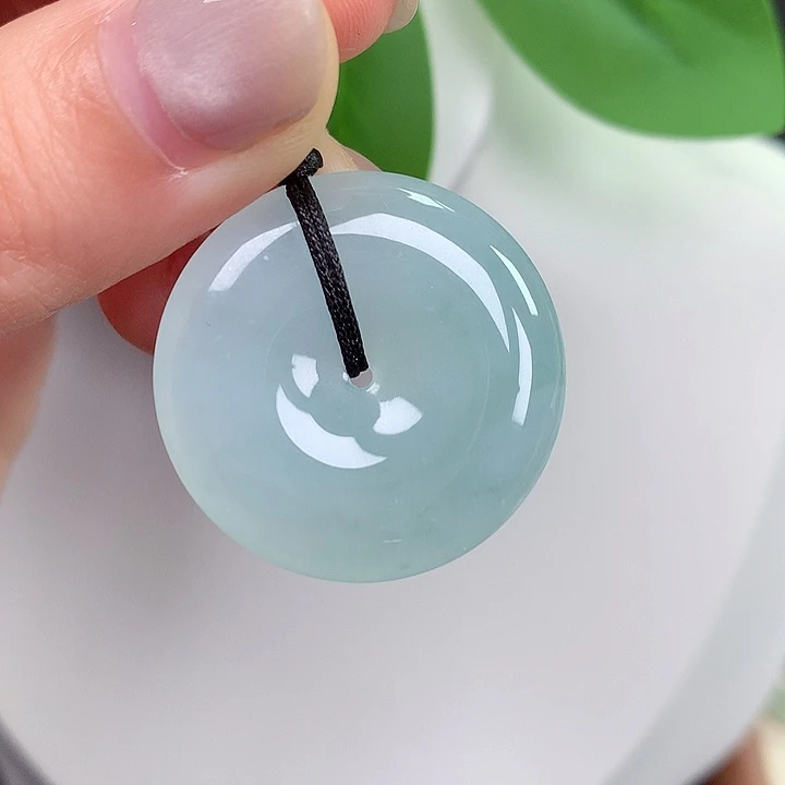 翡翠未镶嵌颈饰39:28.5/5.6mm