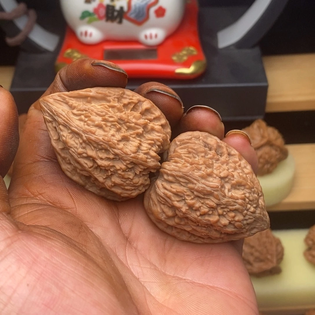 心***向把件文玩核桃35588888