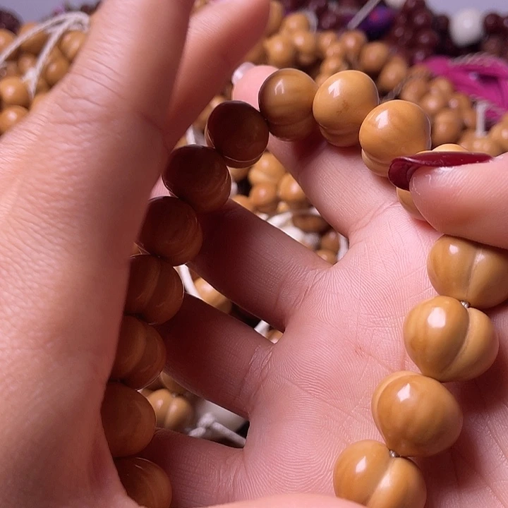 随***风手串猴头核桃15尺寸镜面柯基屁桃手持全品无暇