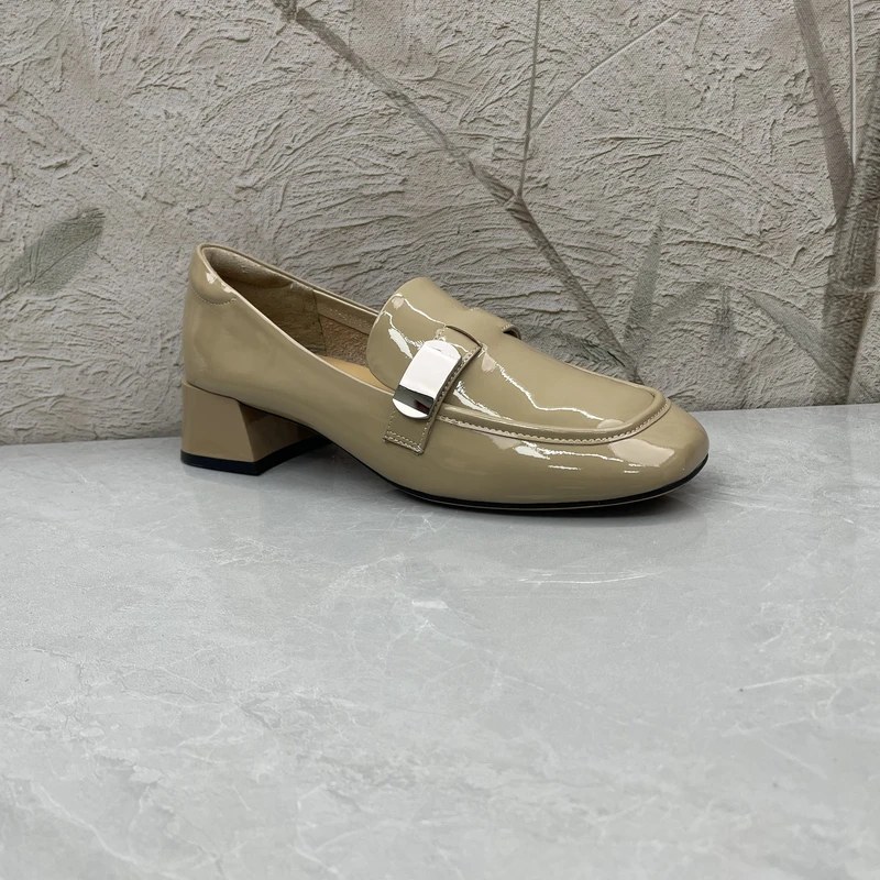 单鞋女 (牛皮) 46616-6新店