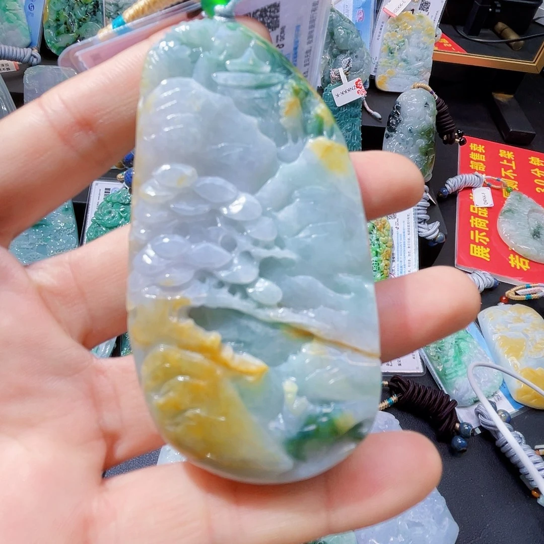 颈饰未镶嵌翡翠一