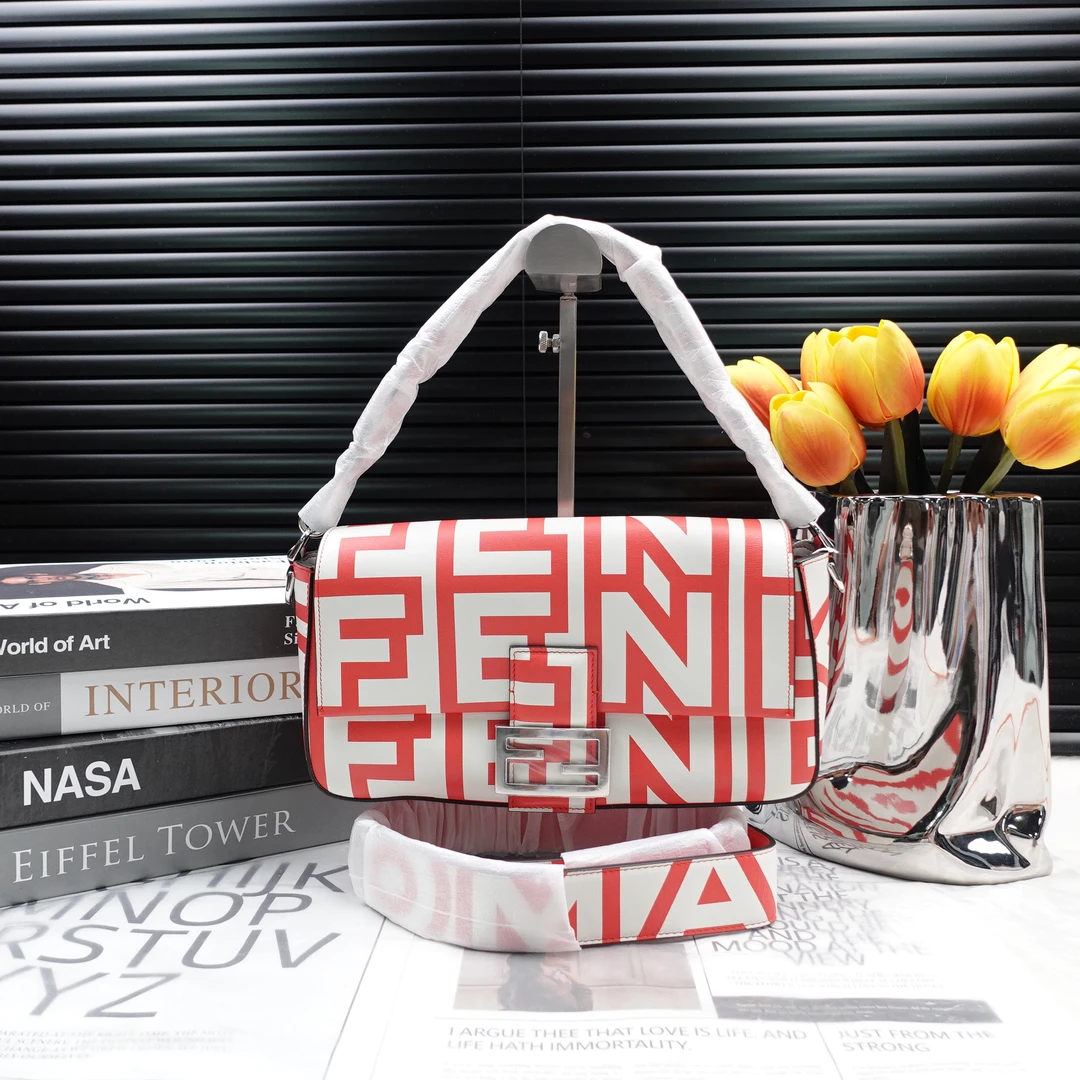 95新 FENDI/芬迪 单肩包/T10223418