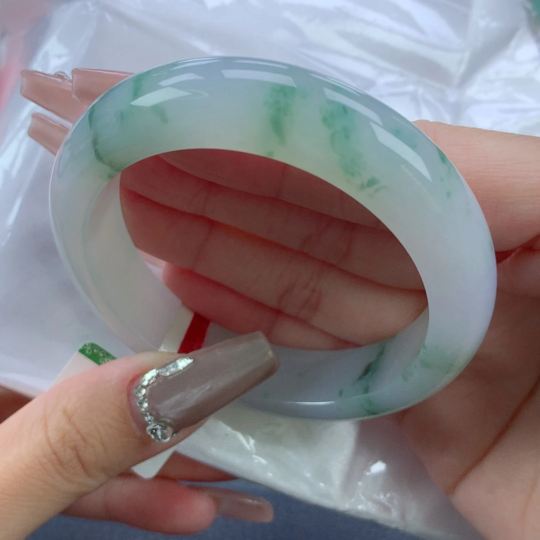 翡翠手镯未镶嵌53.6正圈