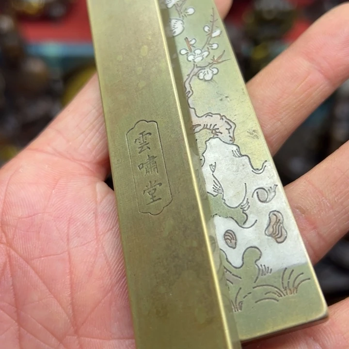 专属定制精美铜摆件