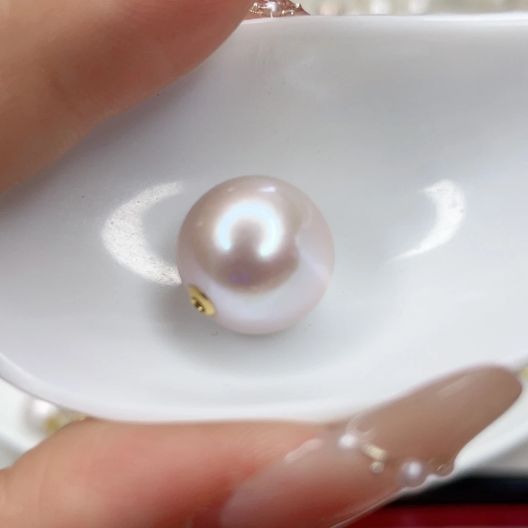 淡水珍珠18K金镶嵌吊坠(赠链)