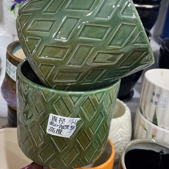 多肉绿植陶瓷花盆9.9包邮，有孔