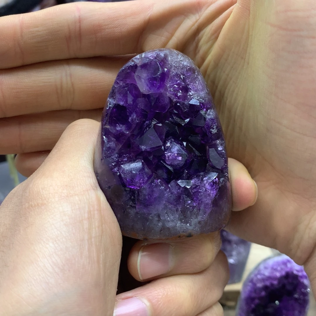 紫晶大型摆件（非配饰）未镶嵌