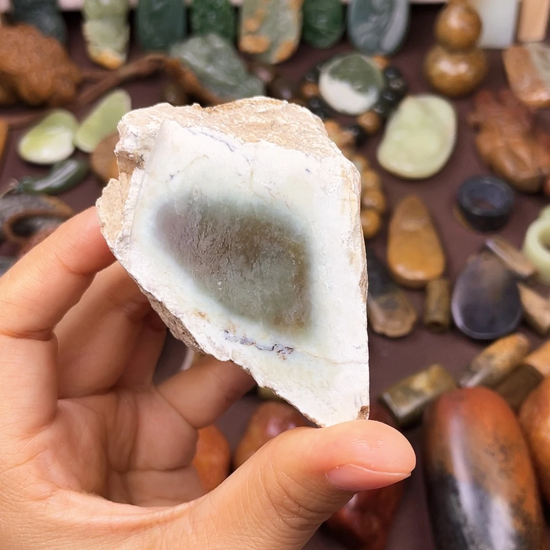 岫岩河磨玉（透闪石质玉）未镶嵌挂件