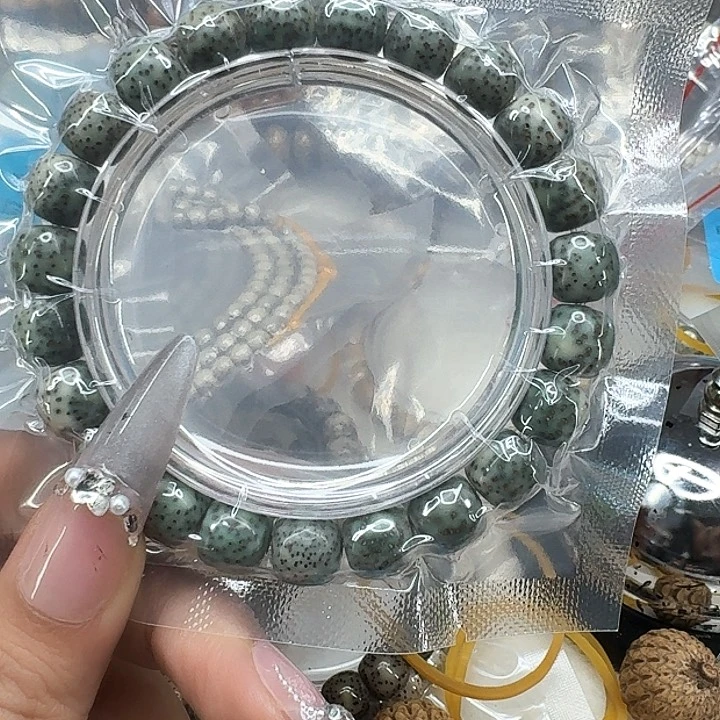 星月菩提手串314高端绿包白星月菩提10桶单圈