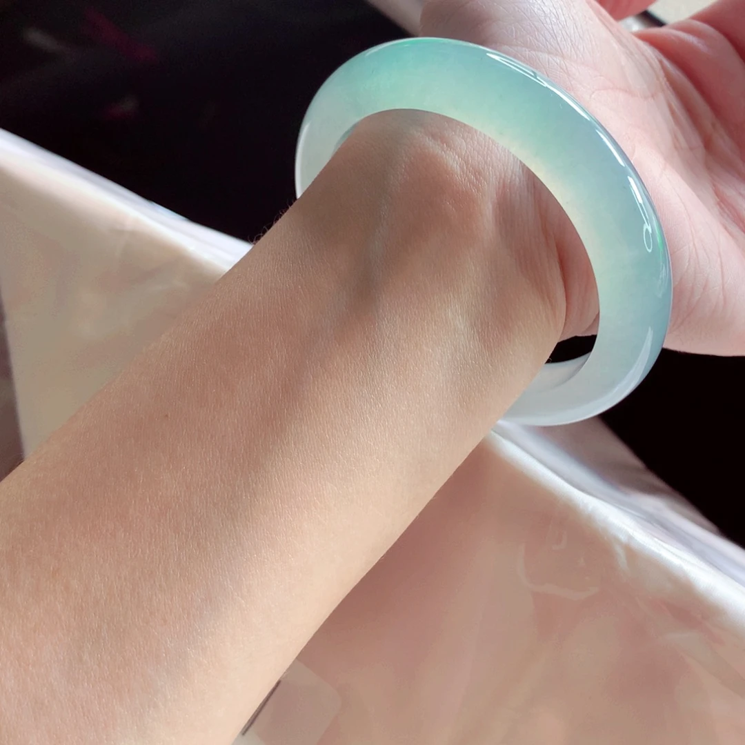 翡翠未镶嵌手镯55 清甜种水至上至纯至净 灵