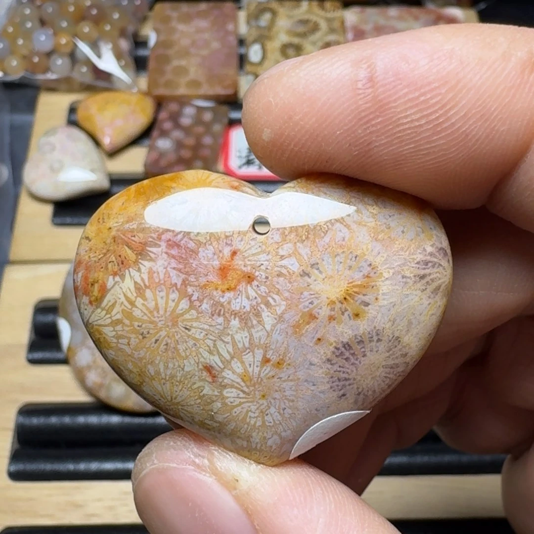 硅化玉纯天然色有机玉石未镶嵌