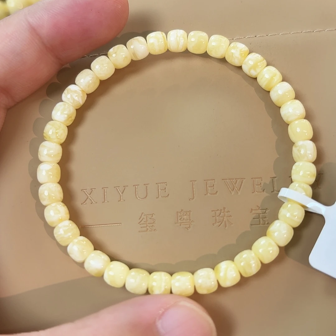 蜜蜡未镶嵌裸石11900000000