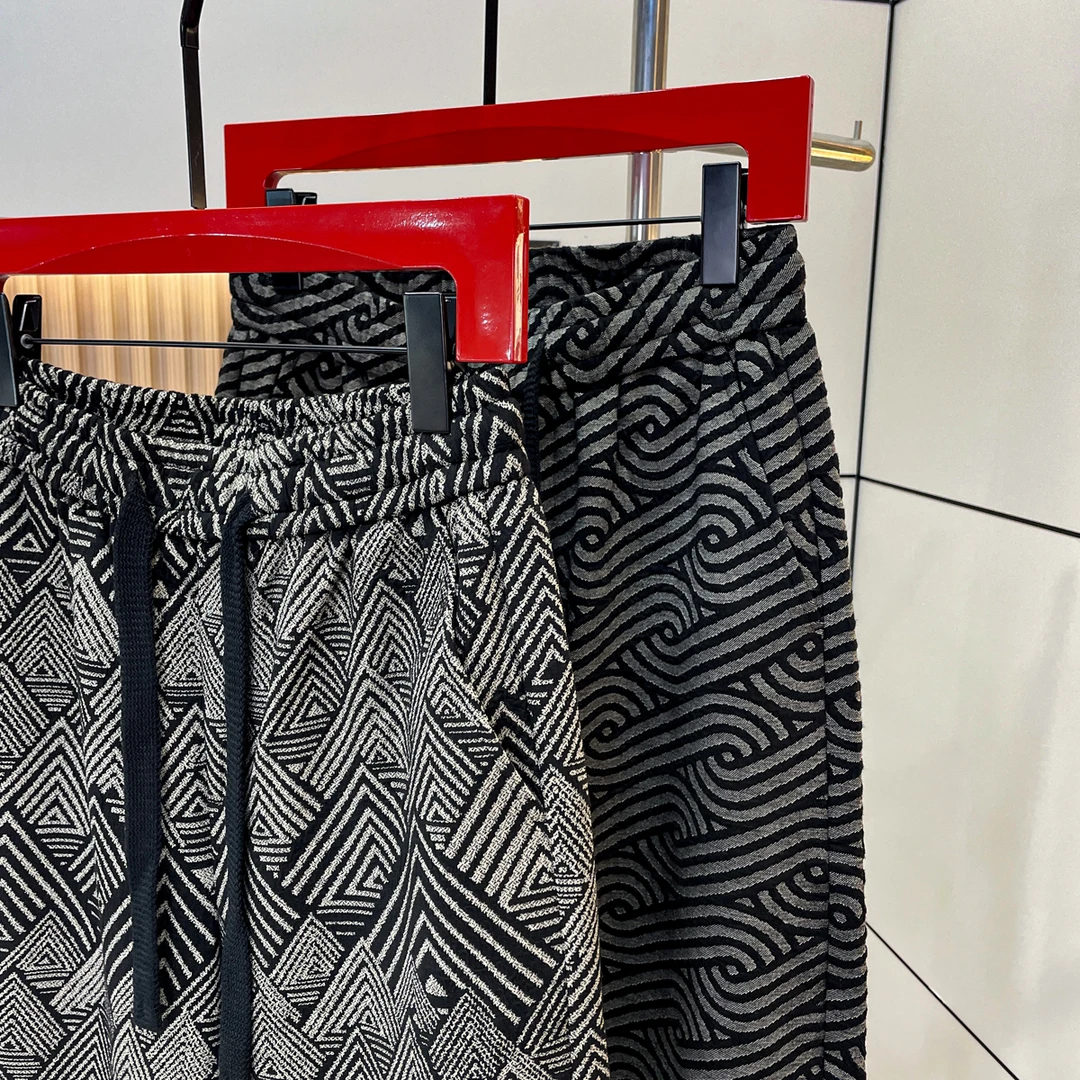 秋潮款时尚轻奢高端棉男裤垂感宽松舒适直筒裤新款男士休闲裤