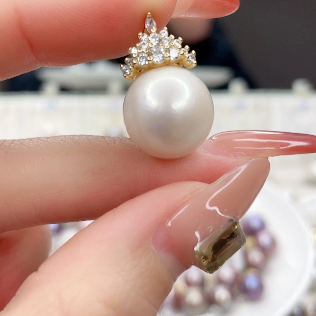 淡水珍珠吊坠(赠链)未镶嵌155