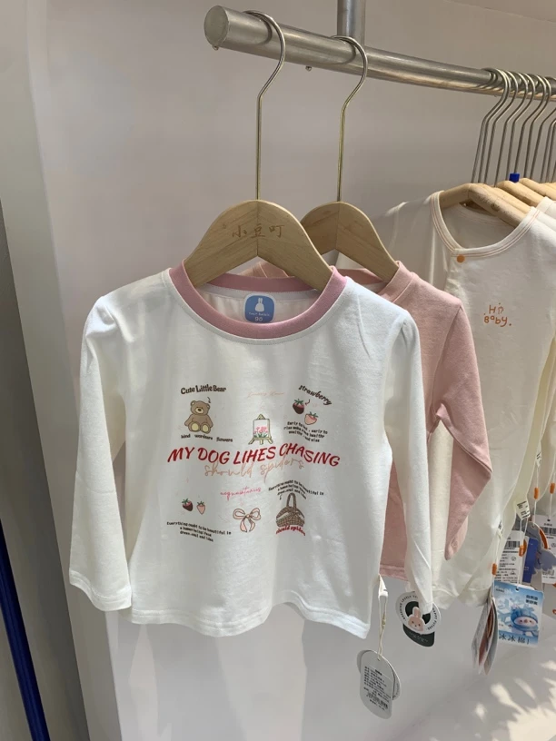 333054玥儿兔茉莉花道莱卡打底衫