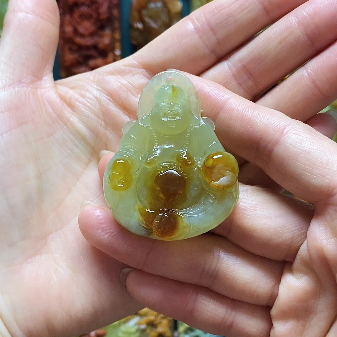 岫玉未镶嵌吊坠(赠链)