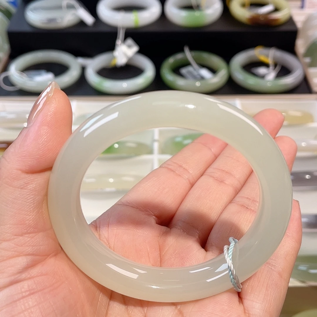 和田玉未镶嵌手镯56.3