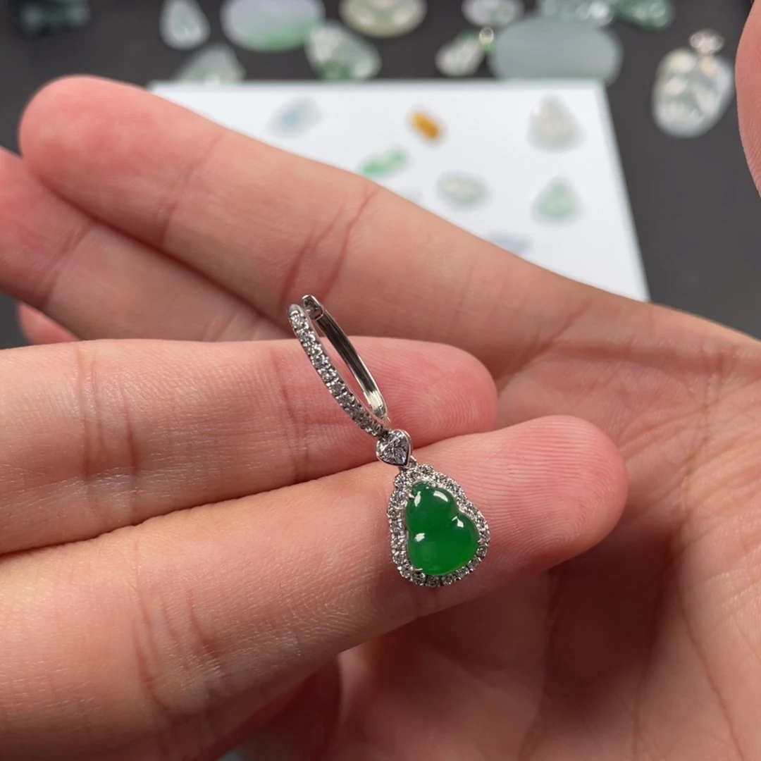 大***子翡翠未镶嵌挂件翡翠珠宝翡翠珠宝