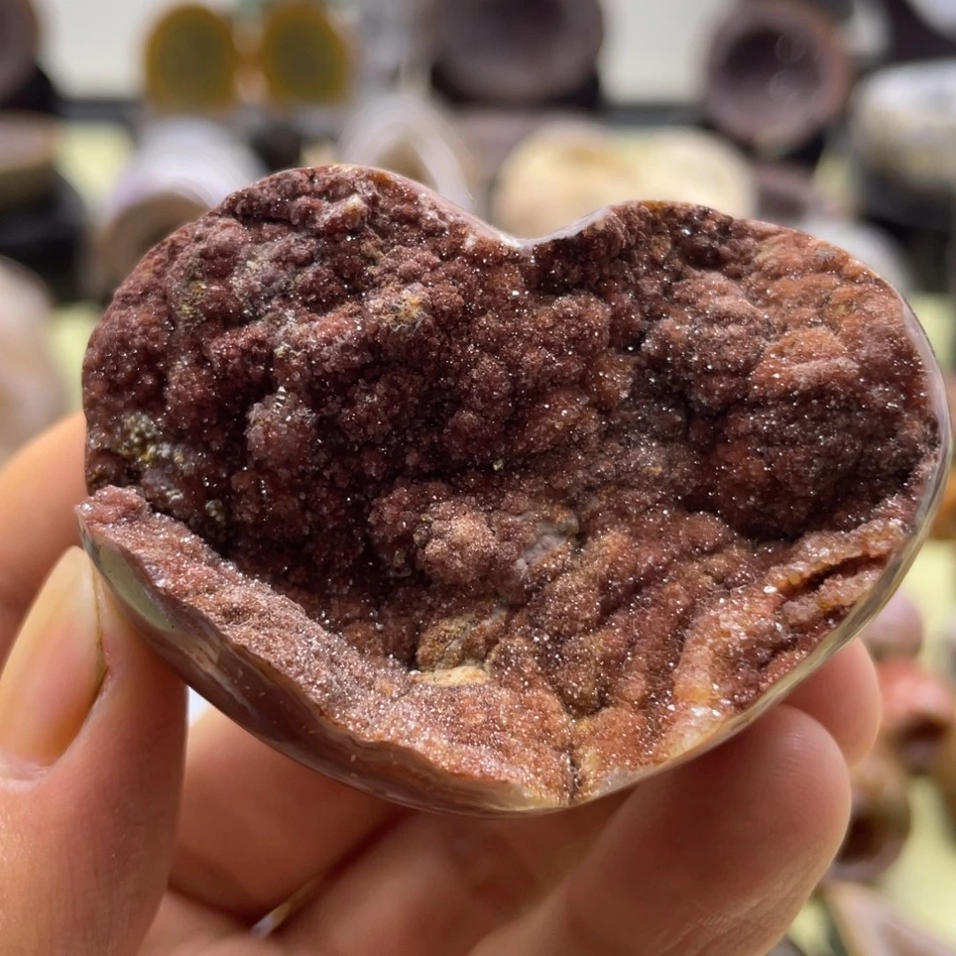 未镶嵌水晶大型摆件（非配饰）