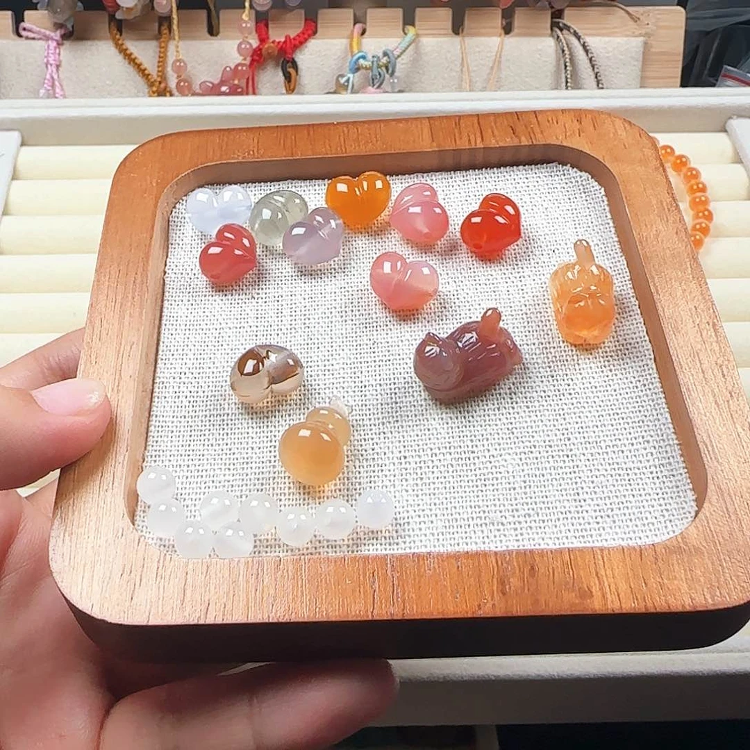 小***宝玛瑙/玉髓颈饰未镶嵌