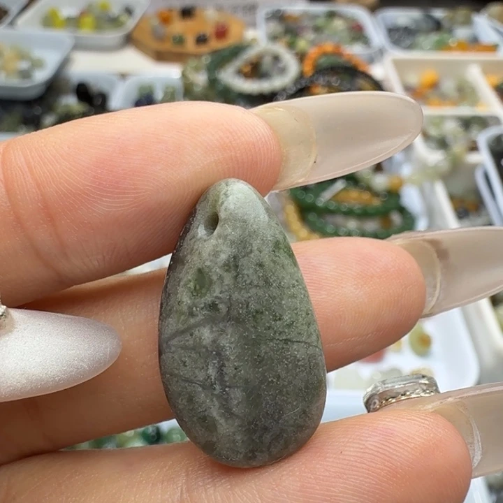 未镶嵌和田玉珠宝半成品