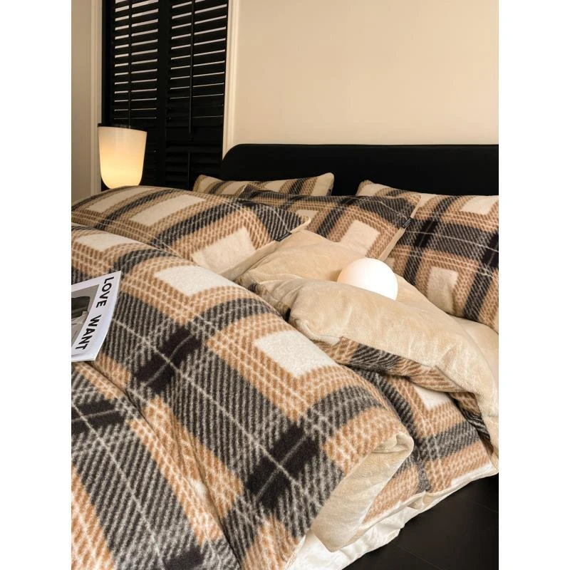 【欢寐】柔糯仿羊绒触感牛奶绒套件