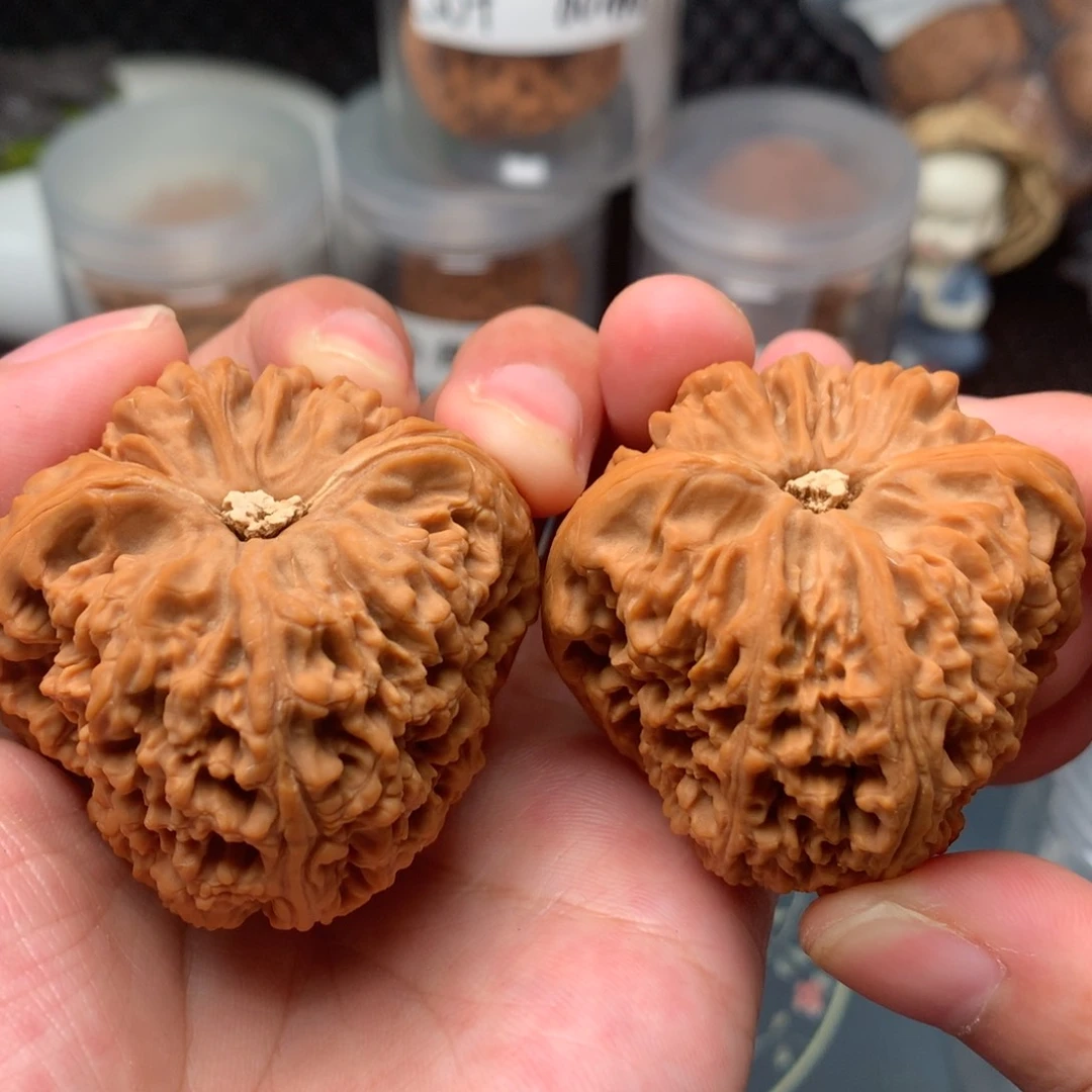 【闪购商品】桃核把件56.7克南疆47-17309-3