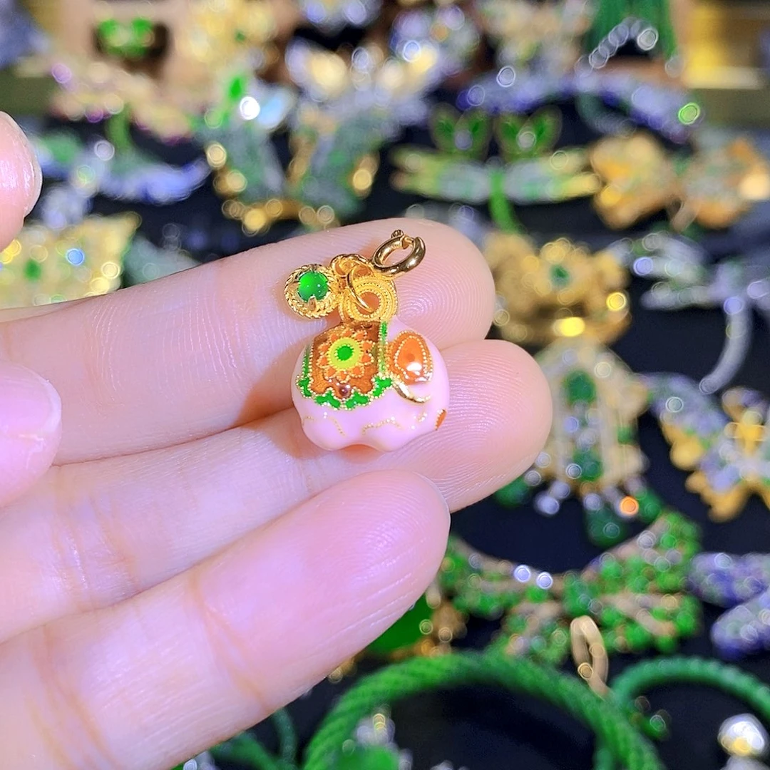 颈饰银S925镶嵌翡翠