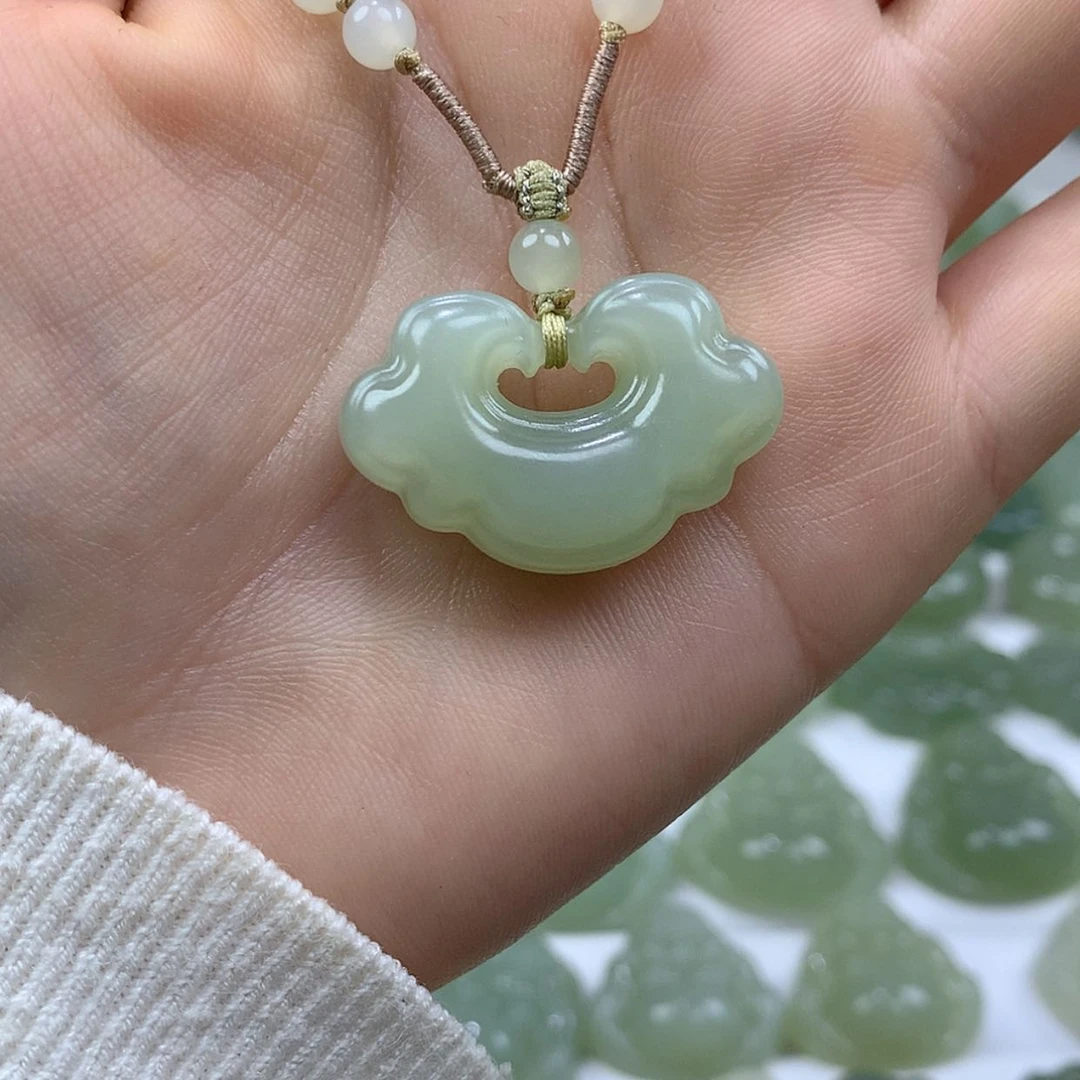 【闪购商品】颈饰未镶嵌和田玉