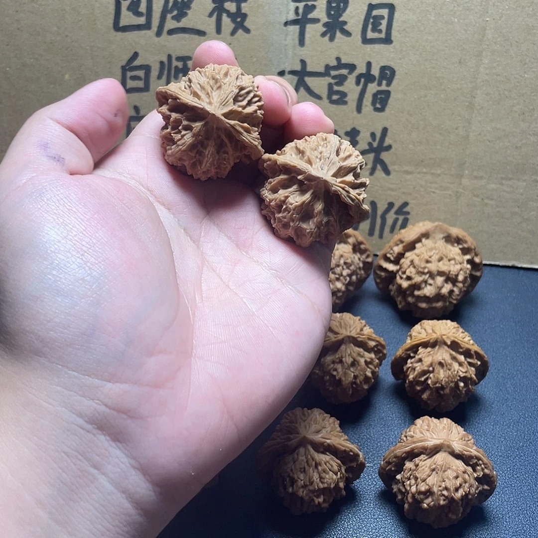 把件文玩核桃苹果园
