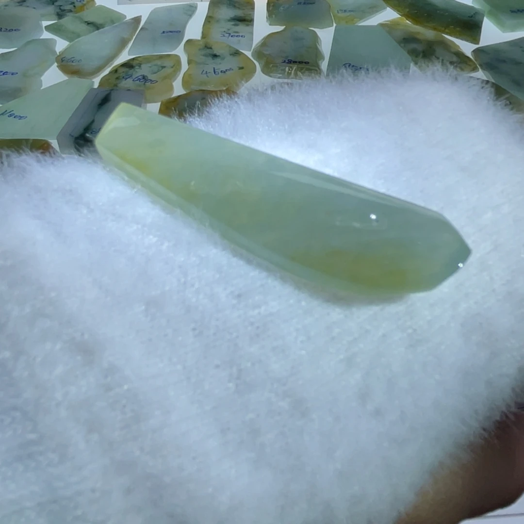 定制翡翠未镶嵌包工