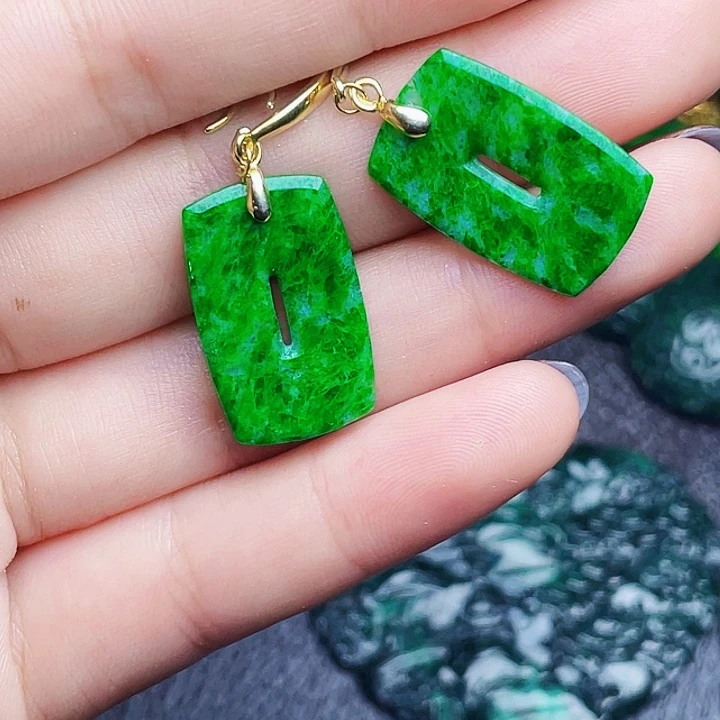 翡翠银S925镶嵌颈饰多样性