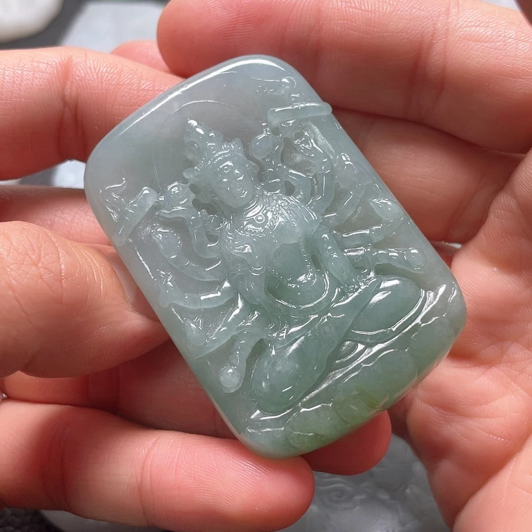 颈饰未镶嵌翡翠梵**光翡翠