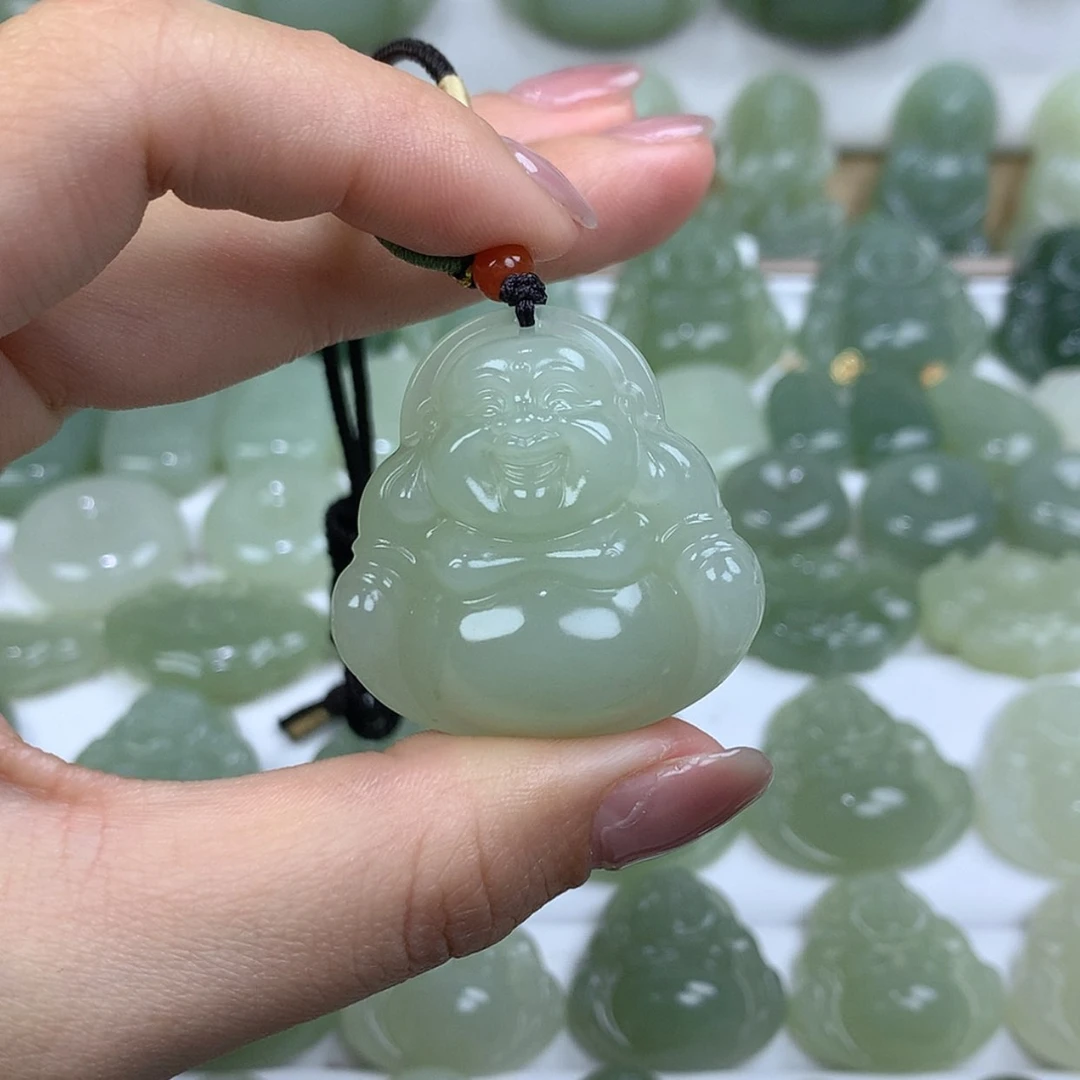 【闪购商品】颈饰未镶嵌和田玉