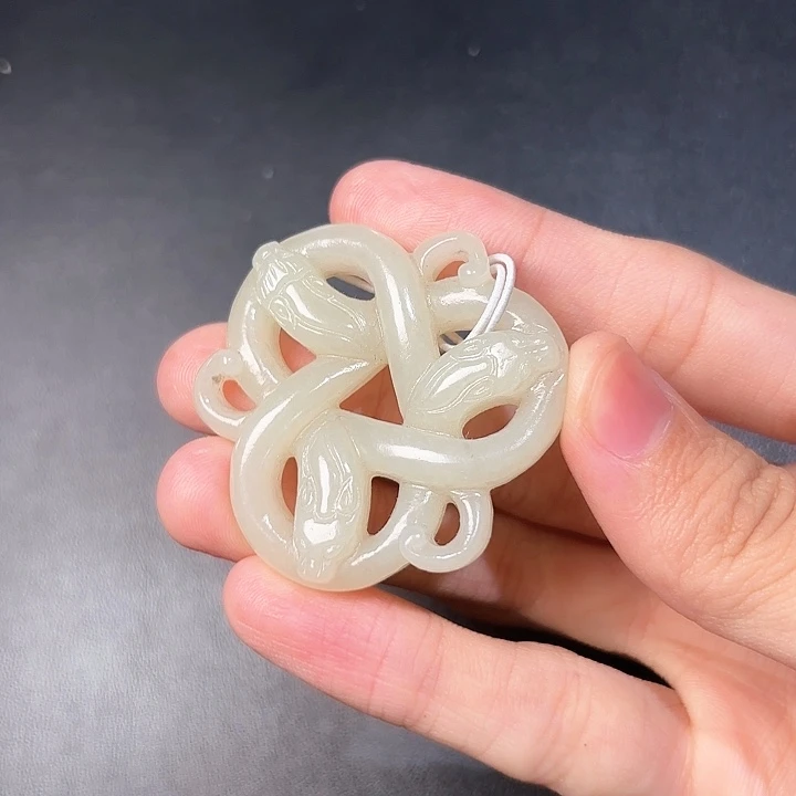 和田玉挂件未镶嵌伟*