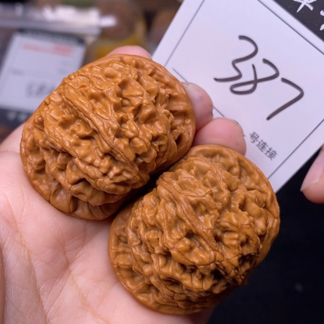 把件文玩核桃387虎头4.4