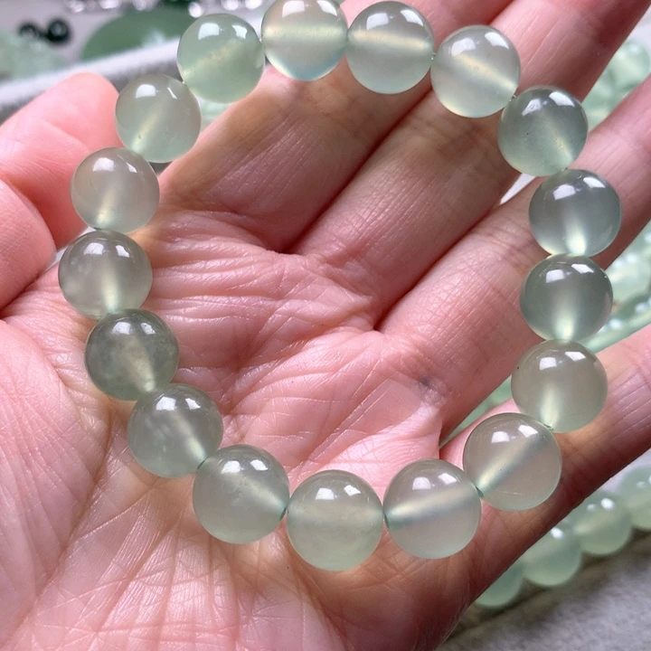 蛇纹石玉未镶嵌颈饰岫玉