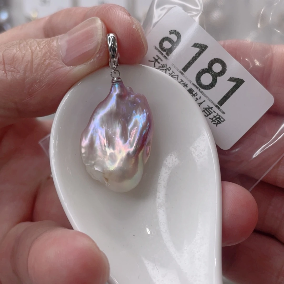 颈饰未镶嵌淡水珍珠