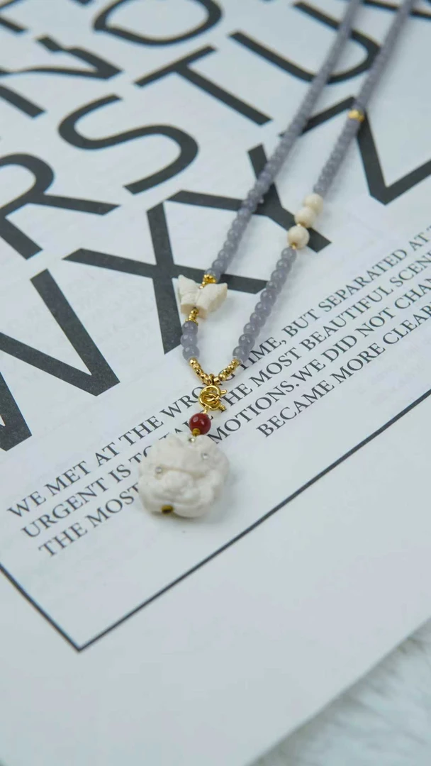 烟紫和田牙牙雕刻凤九项链 H89230539