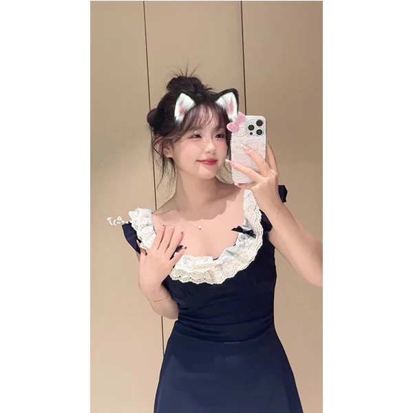 2025年新款蕾丝拼接辣妹连衣裙镂空设计感裙子女夏季名媛纯欲风