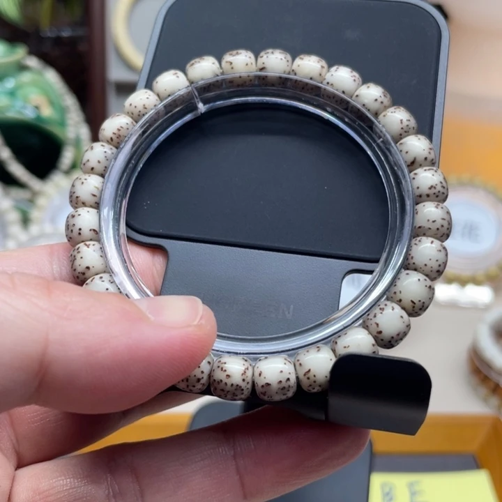 星月菩提手串河豚