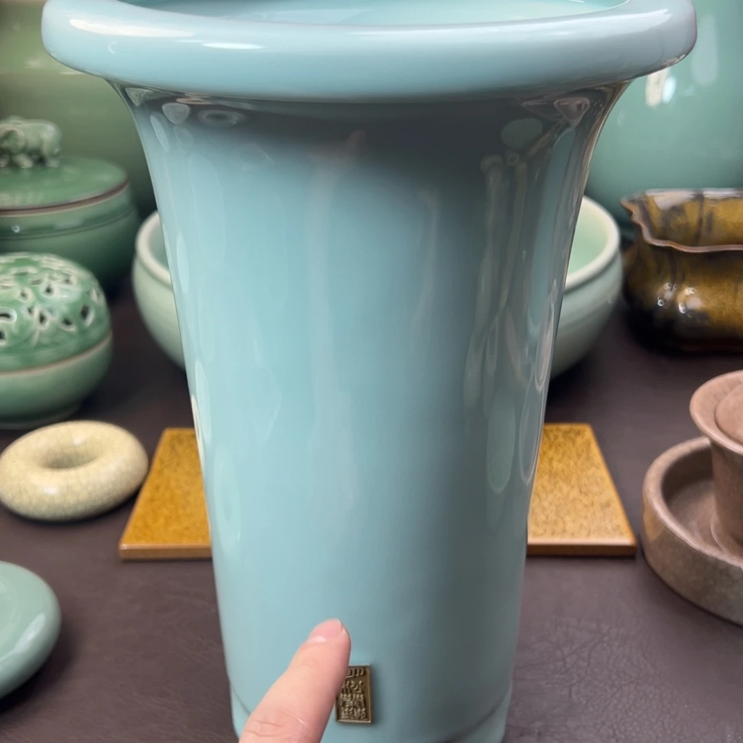 青瓷茶器青瓷茶器微瑕