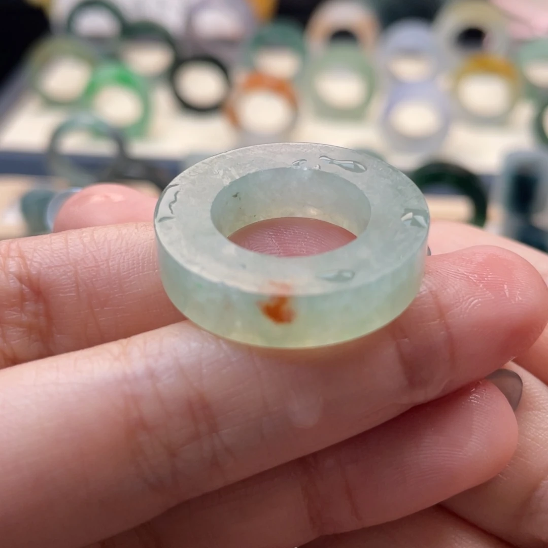 定制翡翠未镶嵌戒指