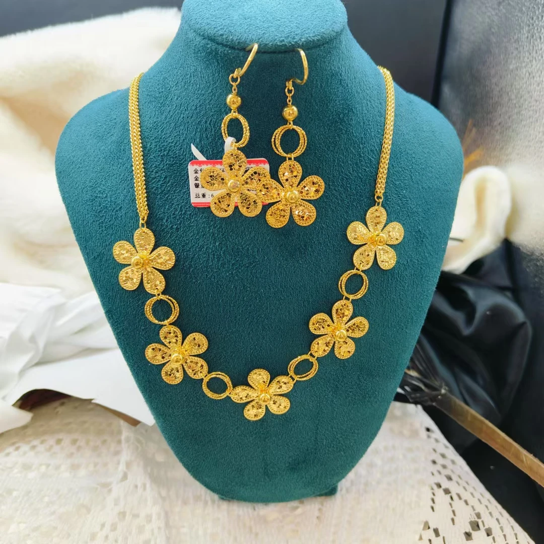 合金项链 镂空宽面时尚手镯手工气质轻奢百搭复古金色重工中古