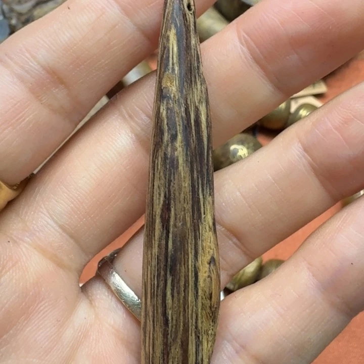 大叶紫檀（黑酸枝木类）